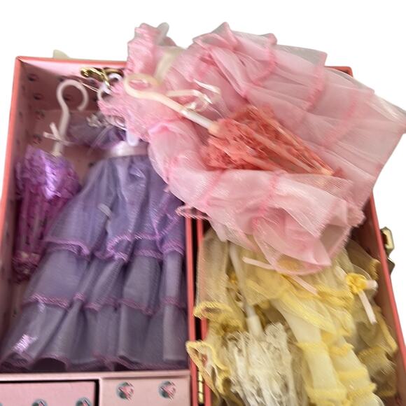 Vintage Cypress Gardens Florida Collectible Doll Dresses Accessories, & Case - Picture 3 of 13